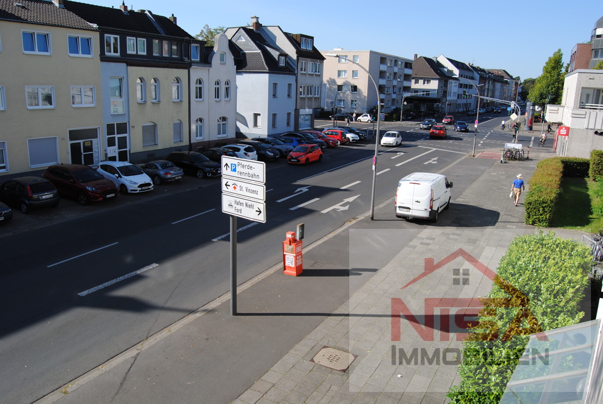Straßen Ansicht 2