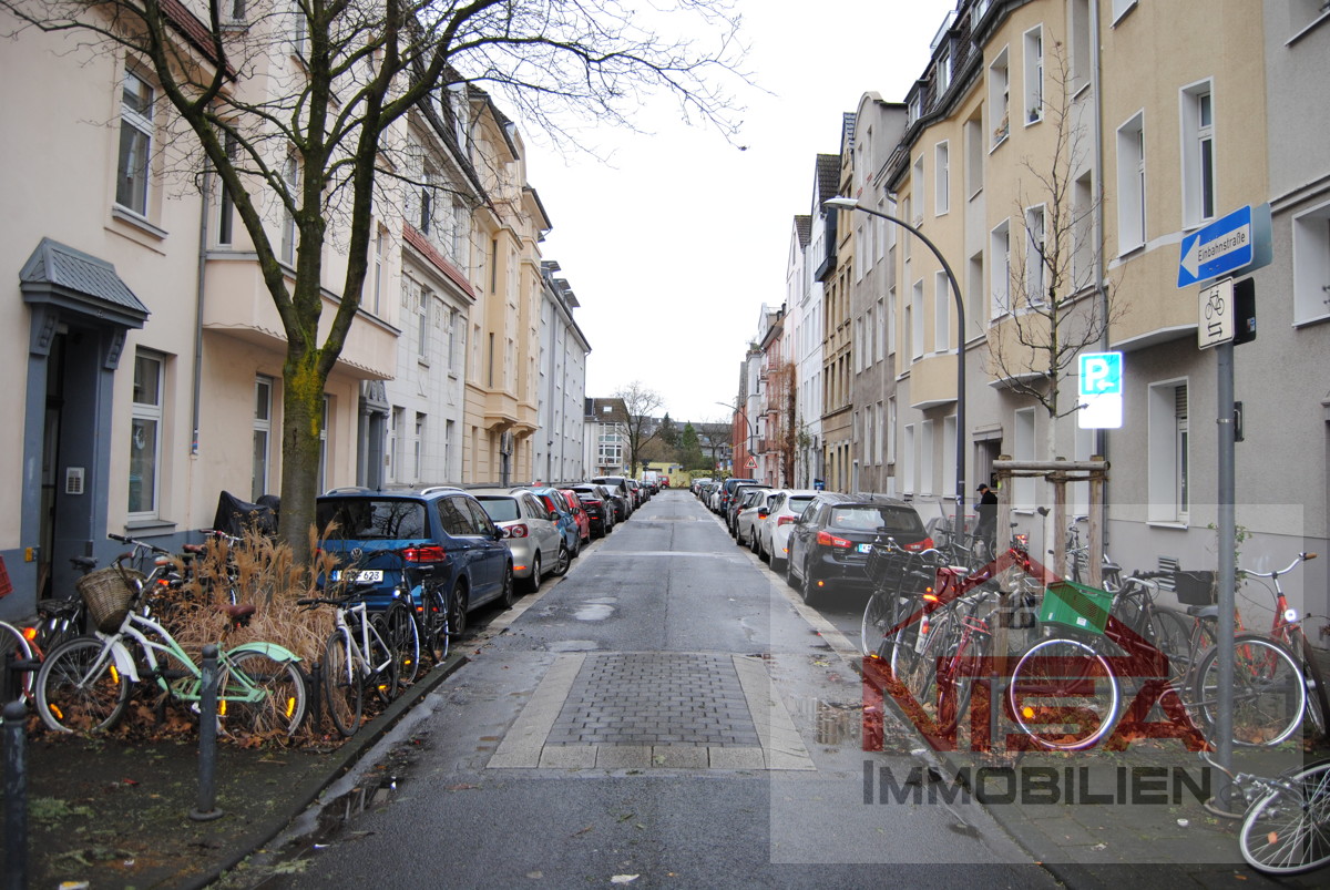 Straßen Ansicht 2